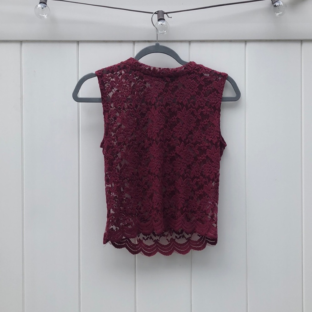 Maroon see-through lace short turtle neck top